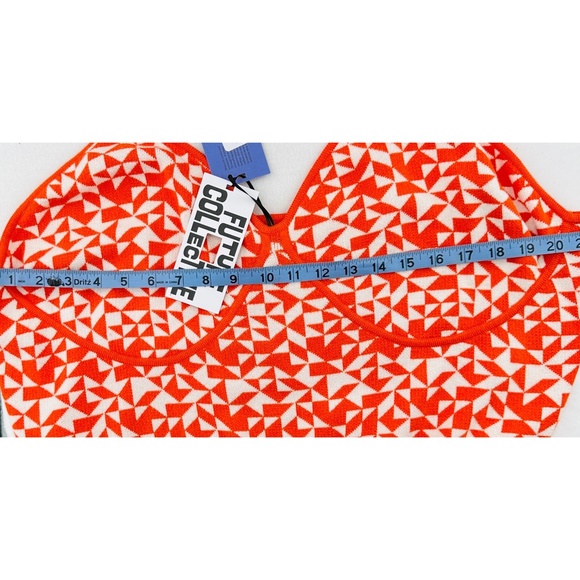 NWT Future Collection Kahlana Barfield Brown For Target Orange/ Cream Crop Top - Picture 11 of 12